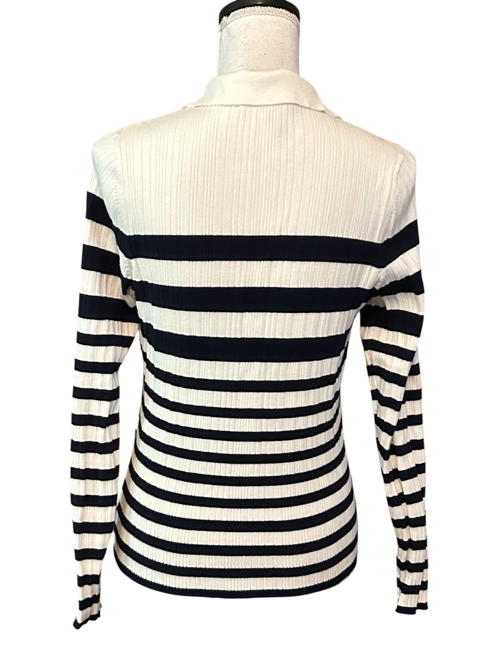 WHBM Ribbed Collar Pullover Sweater SZ Medium in Julia Stripe Ecru - Picture 6 of 9
